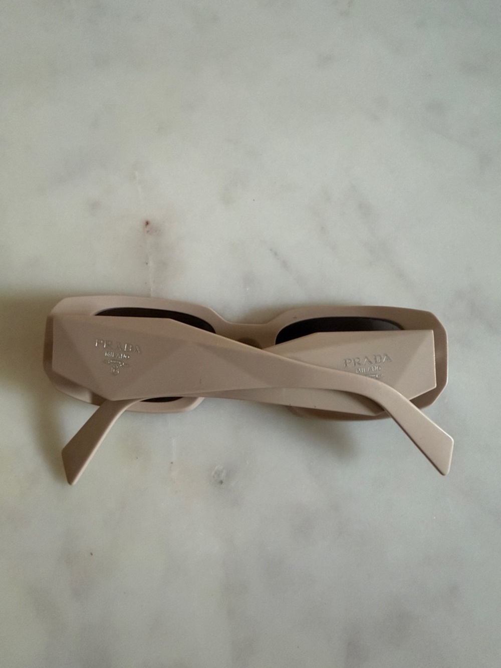 Prada sunglasses - Picture 2 of 3